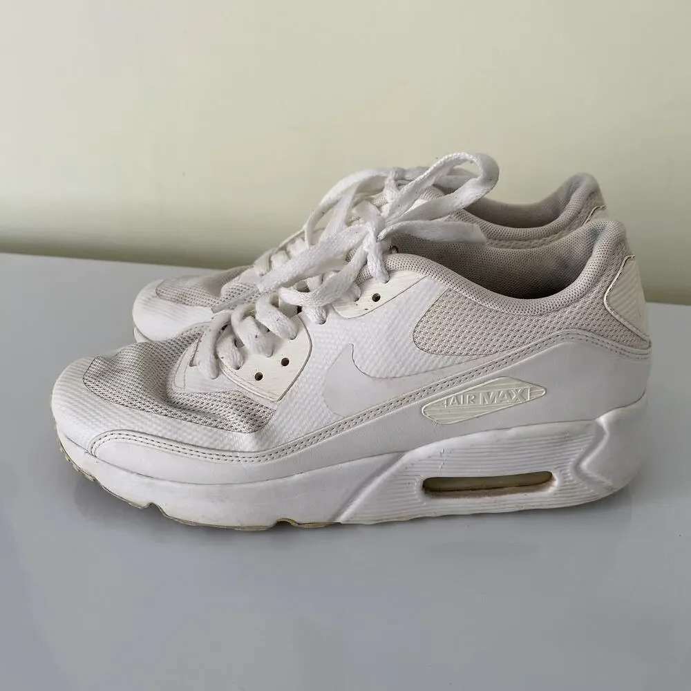 Nike Air‎ Max 90 Youth Size 7Y White